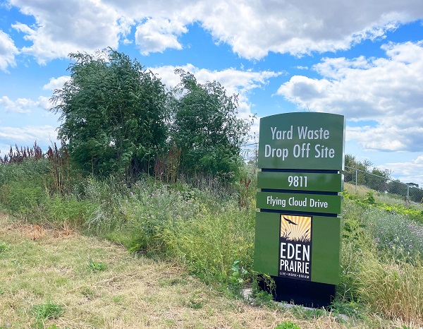 Yard Waste Site sign