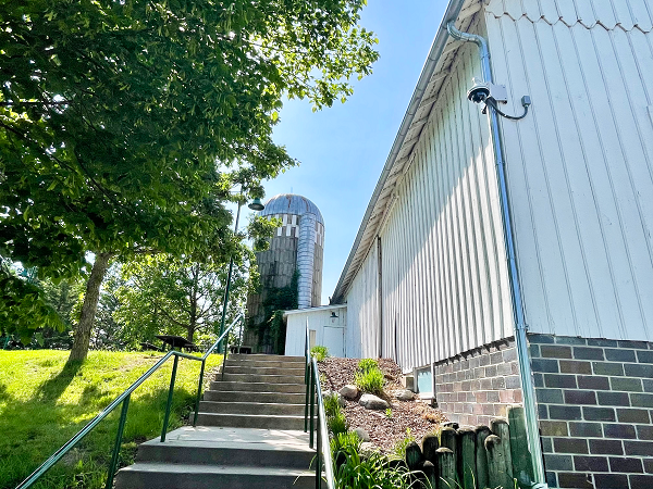 Riley Jacques Barn Entrance