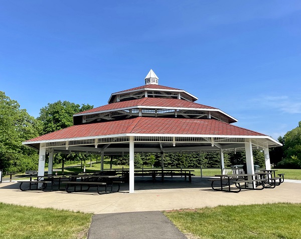 Riley Lake Park Pavilion